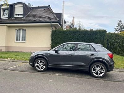 Second-hand Audi Q2 Sport 150 CP (110 kW) 2018 Gri SUV