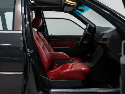 Gebraucht Mercedes S320 231 PS (169 kW) 1993 Schwarz Limousine
