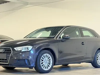Gebraucht Audi A3 Design 116 PS (85 kW) 2018 Braun Limousine