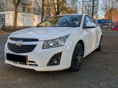 Gebraucht Chevrolet Cruze LT 131 PS (96 kW) 2013 Weiß Kombi
