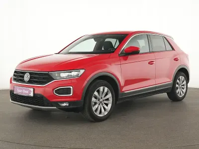 Usata VW T-Roc Sport 150 CV (110 kW) 2022 Rosso SUV