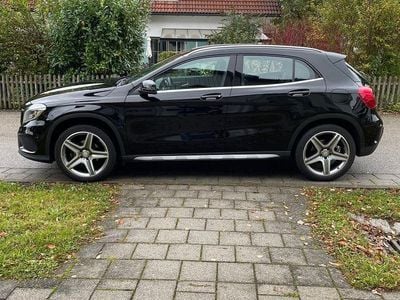 Mercedes GLA200