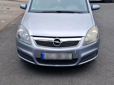 Gebraucht Opel Zafira 120 PS (88 kW) 2006 Silber Van / Kleinbus