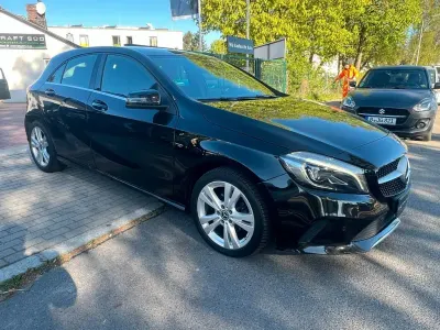 Brugt Mercedes A180 109 HK (80 kW) 2017 Sort Sedan