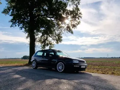 Gebraucht VW Golf III 174 PS (127 kW) 1992 Schwarz Kleinwagen