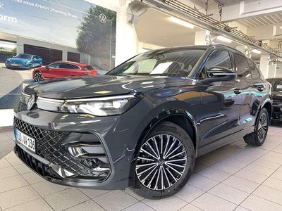 Second-hand VW Tiguan R-line 150 CP (110 kW) 2025 Gri SUV