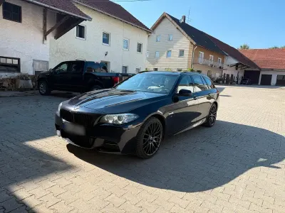 Gebraucht BMW 530 M Sport 258 PS (189 kW) 2015 Schwarz Kombi