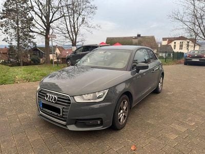 Gebraucht Audi A1 95 PS (69 kW) 2017 Grau Kleinwagen