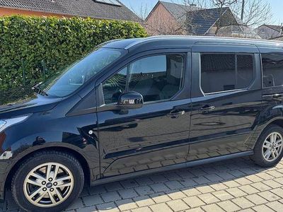 Gebraucht Ford Tourneo Connect Titanium 120 PS (88 kW) 2020 Schwarz Van / Kleinbus