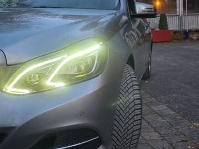 Mercedes E300