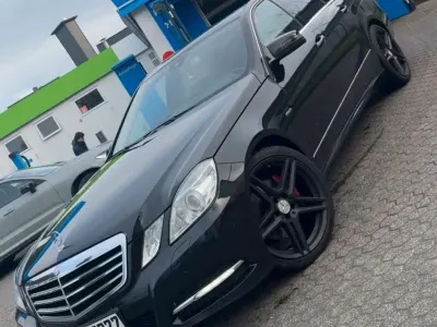 Gebraucht Mercedes E300