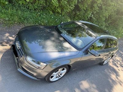 Grau Gebraucht 2012 Audi A4 S-Line Kombi | 7.999 € (Fairer Preis)