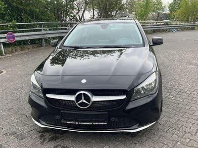 Usata Mercedes CLA200 136 CV (100 kW) 2016 Nero Station wagon