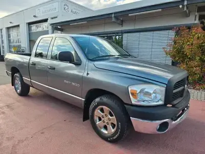 Usata Dodge Ram SXT 225 CV (165 kW) 2008 Grigio Pick-up