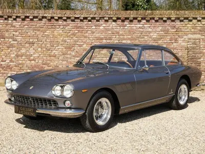 Second-hand Ferrari 330 300 CP (220 kW) 1965 Gri Coupe