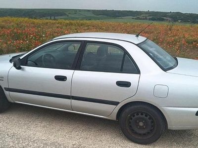Mitsubishi Carisma