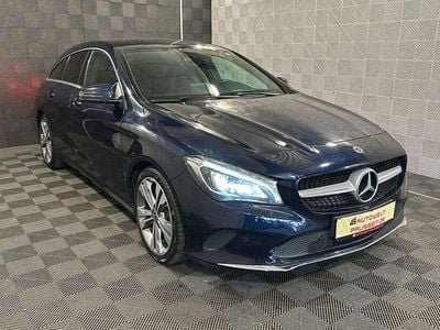 Usata Mercedes CLA200 Shooting Brake Urban 156 CV (114 kW) 2018 Blu Station wagon