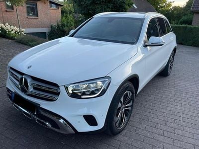 Mercedes GLC220