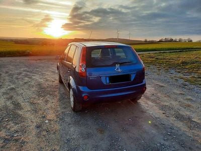 Blau Gebraucht 2008 Ford Fiesta Style Limousine | 1.900 € (Fairer Preis)