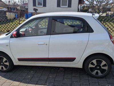 Gebraucht Renault Twingo Experience 69 PS (50 kW) 2017 Weiß Kleinwagen