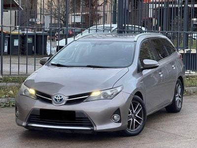 Gebraucht 2014 Toyota Auris Touring Sports Kombi | 4.990 € (Guter Preis)