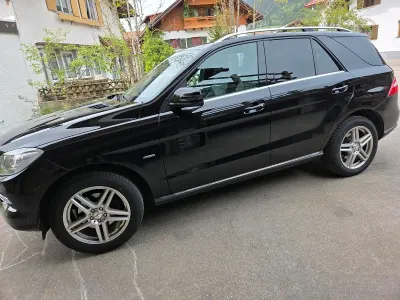 Brugt Mercedes ML350 258 HK (189 kW) 2011 Sort SUV