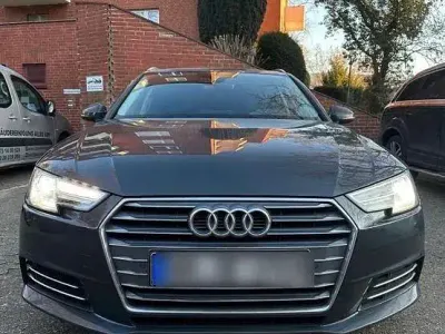 Używany Audi A4 Ambition 150 KM (110 kW) 2016 Szary Kombi