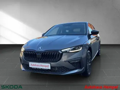 Neu Skoda Scala 150 PS (110 kW) 2026 Grau Kleinwagen