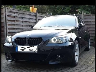 BMW 523