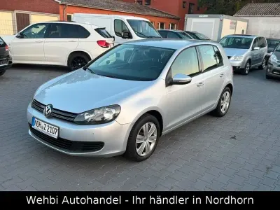 Gebraucht VW Golf VI Comfortline 122 PS (89 kW) 2009 Silber Kleinwagen