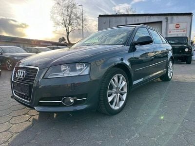 Gebraucht Audi A3 Ambition 125 PS (91 kW) 2012 Grau Kleinwagen