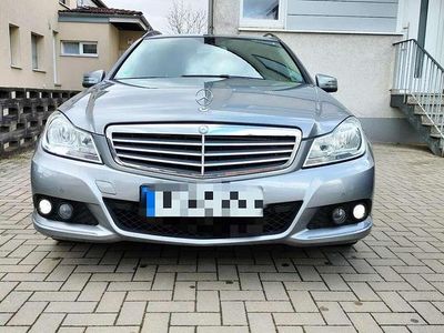 Gebraucht Mercedes C200 Avantgarde 170 PS (125 kW) 2013 Grau Kombi