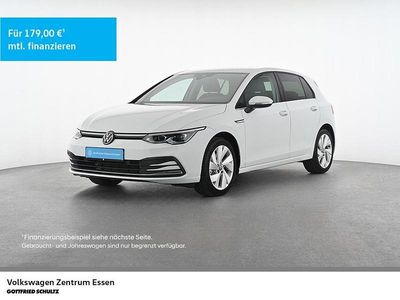 Gebraucht VW Golf VIII Style 150 PS (110 kW) 2023 Weiss Limousine
