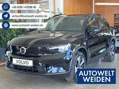 Gebraucht Volvo XC40 Core 175 kW (238 PS) 2023 Schwarz SUV