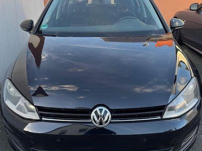 Schwarz Gebraucht 2012 VW Golf Comfortline Limousine | 7.500 € (Etwas zu teuer)