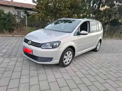 Gebraucht VW Touran 105 PS (77 kW) 2011 Andere farben Van / Kleinbus