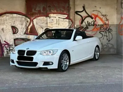 Gebraucht BMW 320 Cabriolet M Sport 184 PS (135 kW) 2012 Weiß Cabrio