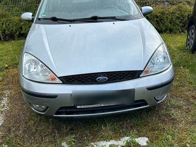 gebraucht Ford Focus 1.4 Benziner