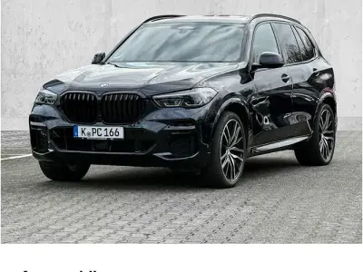 Używany BMW X5 M Sport 298 KM (219 kW) 2022 Czarny SUV