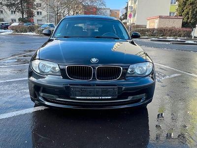 Schwarz Gebraucht 2007 BMW 116 Kleinwagen | 3.800 €