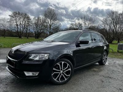 Gebraucht Skoda Octavia 150 PS (110 kW) 2015 Schwarz Kleinwagen
