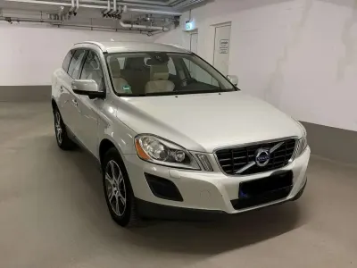 Occasion Volvo XC60 Summum 241 ch (177 kW) 2012 Blanc SUV