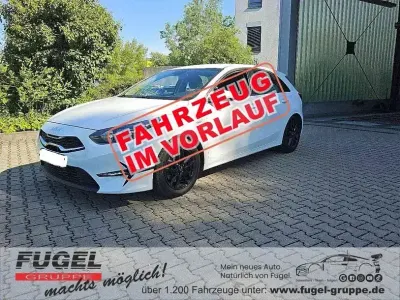 Gebraucht Kia Ceed Edition 7 101 PS (74 kW) 2022 Cararraweiss Kleinwagen