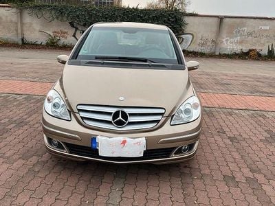 Gebraucht Mercedes B200 193 PS (141 kW) 2006 Beige Van / Kleinbus
