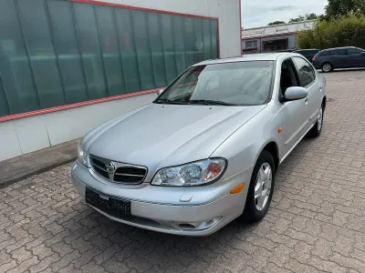 Gebraucht Nissan Maxima 200 PS (147 kW) 2001 Silber Limousine