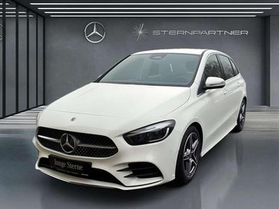 Gebraucht Mercedes B200 AMG 163 PS (119 kW) 2025 Weiß Van / Kleinbus