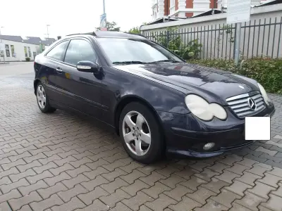 Gebraucht Mercedes C230 197 PS (144 kW) 2001 Other Coupé