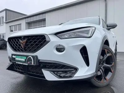 Używany Cupra Formentor VZ 245 KM (180 kW) 2022 Biały SUV