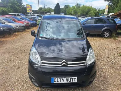 Gebraucht Citroën Berlingo SELECTION 99 PS (72 kW) 2015 Schwarz Van / Kleinbus