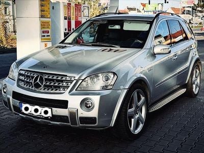 Silber Gebraucht 2007 Mercedes ML63 AMG AMG SUV | 16.000 € (Teuer)